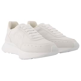 Alexander Mcqueen-Runner Sneakers in Black Leather-Black