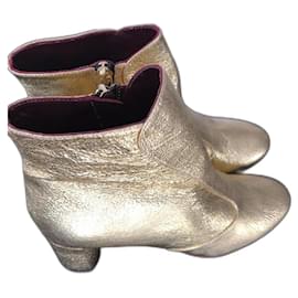 Avril Gau-Golden leather boots-Golden