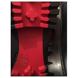 Christian Louboutin-Capahutta flat-Black