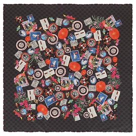 Lenço de Seda Gucci GG Courrier Print Multicor