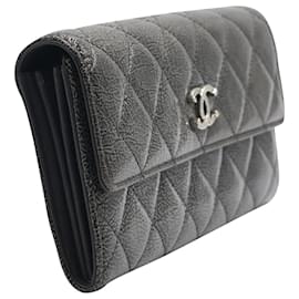 Chanel-Chanel Quilted Flap Wallet in Black Caviar Leather-Black