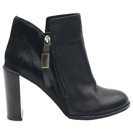 See by Chloé See by Chloe Ankle Boots with Faux Fur Texture in Black Leather Black