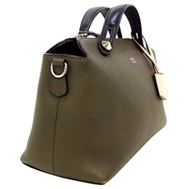 Fendi-Fendi vert sac à main en cuir By The Way-Autre,Vert