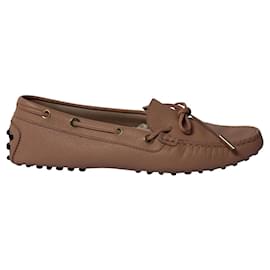 Tod's-Tod's Gommino Driving Loafers in Pink Leather-Pink