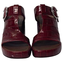 Chloé-Chloé Wave Croc-Effect Platform Mules in Red Leather-Red