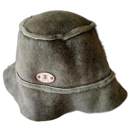 Celine Daoust CELINE SHEARLING HAT Khaki