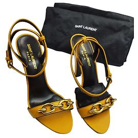 Saint Laurent Le Maillon Sandalen Leder Hellbraun Hellbraun