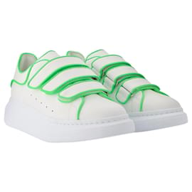 Alexander Mcqueen-Oversize Sneakers in White/Green Leather-Multiple colors