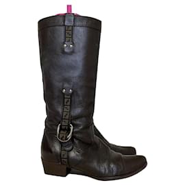Fendi-Vintage Fendi boots with lined F branding-Brown