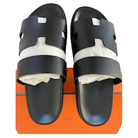 Hermès-Men Sandals-Black