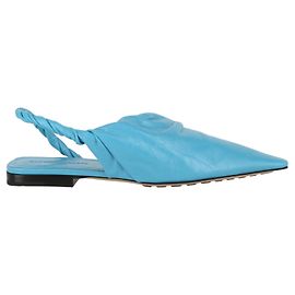 Bottega Veneta Point Leder Slingback Flats Blau