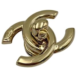 CHANEL CC Drehverschluss aus Gold Golden