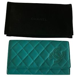 Cartera Chanel de piel verde Verde