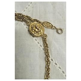 Chanel-vintage chanel necklace-Golden
