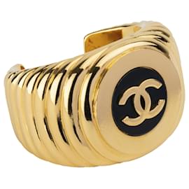 Chanel-Gold Tone CC Bracelet-Golden