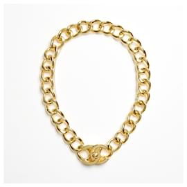 Chanel-GOLDEN CC MAXI TURNLOCK-Golden