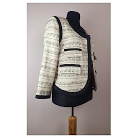 By Malene Birger-Vestes-Noir,Blanc