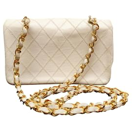 Chanel-Mini borsa Chanel vintage bianca senza tempo GHW-Bianco