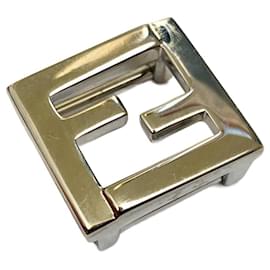 Silberne Fendi-Schnalle Silber