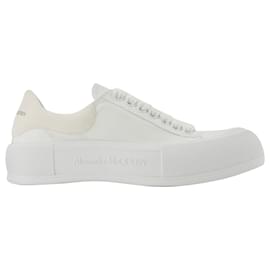 Alexander Mcqueen-Oversized Sneakers in White Leather-White