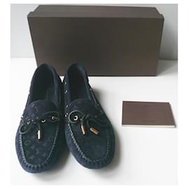 Louis Vuitton-LOUIS VUITTON Navy suede studded loafers / GLORIA FLAT LOAFER T39 NEW IT-Navy blue