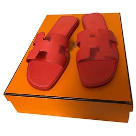 Hermès Oran sandals Pink