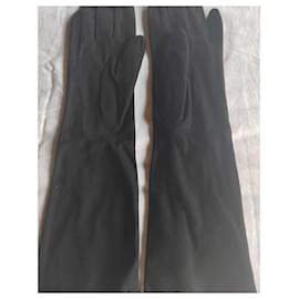 Hermès-Gloves-Black