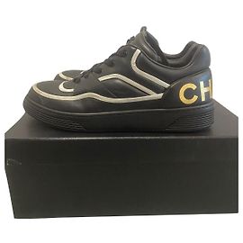 Chanel BASKETS TAILLE 40 EXCELLENT ÉTAT Noir Blanc