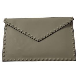 Valentino Garavani Rockstud Envelope Clutch Bag in Ivory Leather  White Cream
