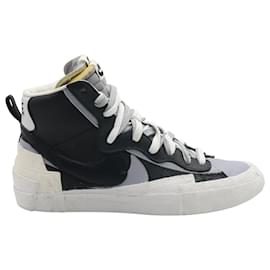 Autre Marque-Baskets Nike x Sacai Blazer Mid en cuir noir gris-Noir
