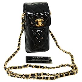 Chanel-CHANEL Matelasse Turn Lock Shoulder Bag Patent Leather Black CC Auth bs2822a-Black