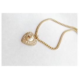 Chanel-New Chanel heart necklace-Golden