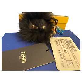 Fendi Amuletos bolsa Negro