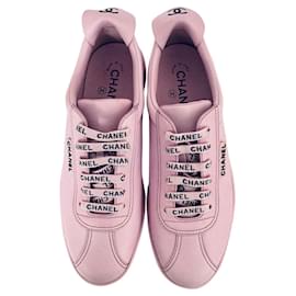 Chanel-Scarpe da ginnastica Chanel Weekender Rosa-Rosa