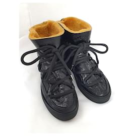 Inuikii-Boots-Black