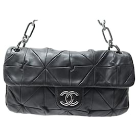 Chanel-NEW CHANEL LIMITED EDITION HANDBAG IN BLACK LEATHER HAND BAG-Black