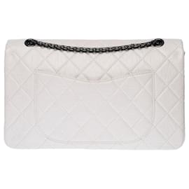 Chanel-Splendid & Majestic Chanel Handbag 2.55 Reissue 227 in white quilted leather-White