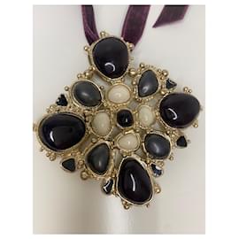 Chanel-pendant necklace, Costume Jewellery-Eggshell,Dark grey,Ebony,Dark green,Dark purple