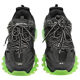 Balenciaga-Balenciaga Glow Track Sneakers in Black and Green Nylon -Multiple colors