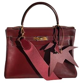 Hermès-Burgundy Hermès Kelly bag 32 cm in box leather-Dark red