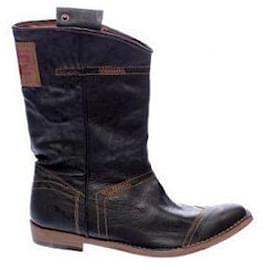 Levi's-Western Style Zipped Cowboy Black Leather Boots Italy-Black
