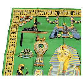 Hermès-HERMES CARRE 90 Tutankhamun Scarf Silk Green Auth am3280-Green