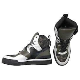 Balmain-Balmain hi-top sneakers in khaki leather-Green,Khaki