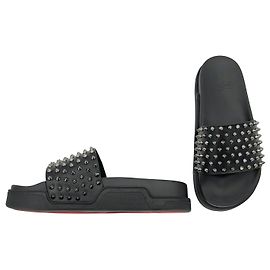 Christian Louboutin Ciabatte Louboutin in pelle nera con punte Nero