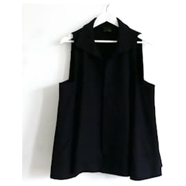 Fendi-Fendi Navy Wool & Cashmere Sleeveless Swing Jacket-Navy blue