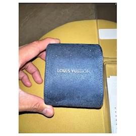 Louis Vuitton-MONTRE LOUIS VUITTON WORLD TOUR GRAPHITE EDITION LIMITEE AVEC BRACELET SUPPLEMENTAIRE-Noir