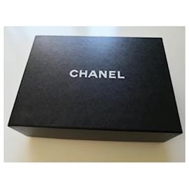Chanel-Misc-Noir