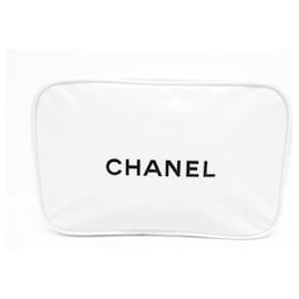 Chanel-NEW CHANEL BEAUTE TOILETRY BAG IN WHITE PATENT TOILETRY BEAUTY TOOLKIT-White