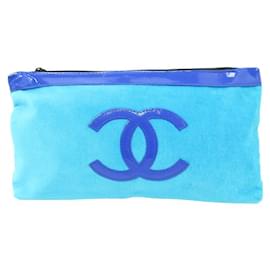 Chanel-NECESER CHANEL BEAUTE SPONGE LOGO CC AZUL CLARO NEW POUCH-Azul