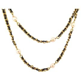 Chanel-VINTAGE CHANEL NECKLACE 1993 NECKLACE INTERLACED CHAIN NECKLACE LEATHER PEARLS GOLD-Golden